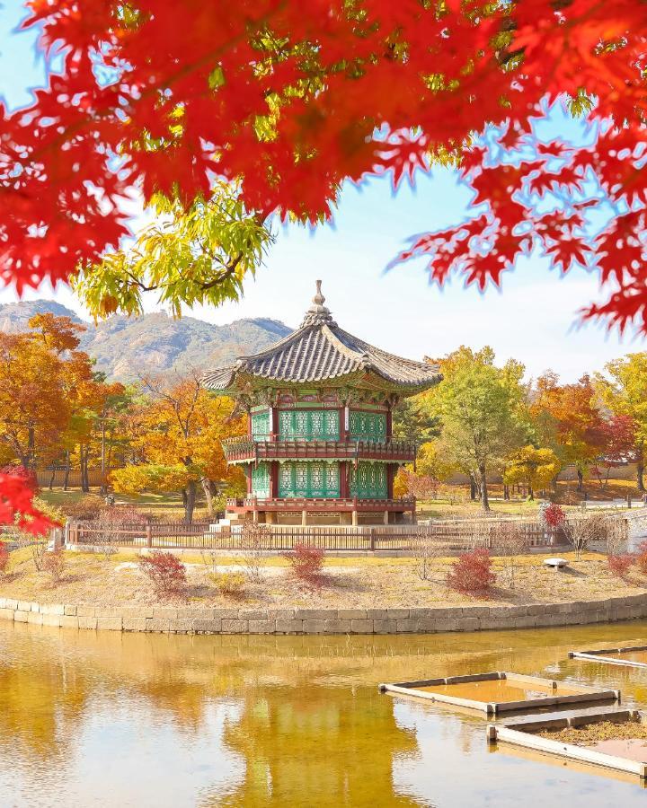 Gyeongbokgung Palace Seochon Christian Home - Foreigner Only โซล ภายนอก รูปภาพ